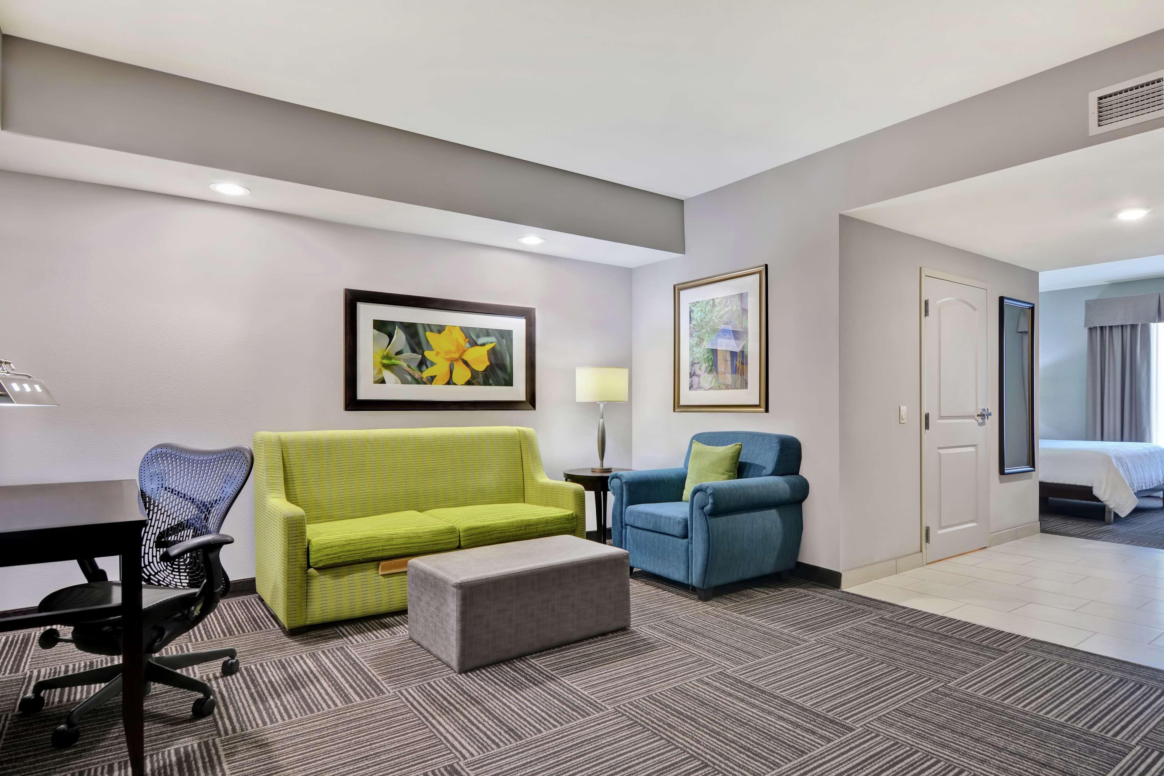 Hilton Garden Inn And Fayetteville Convention Center Eksteriør bilde