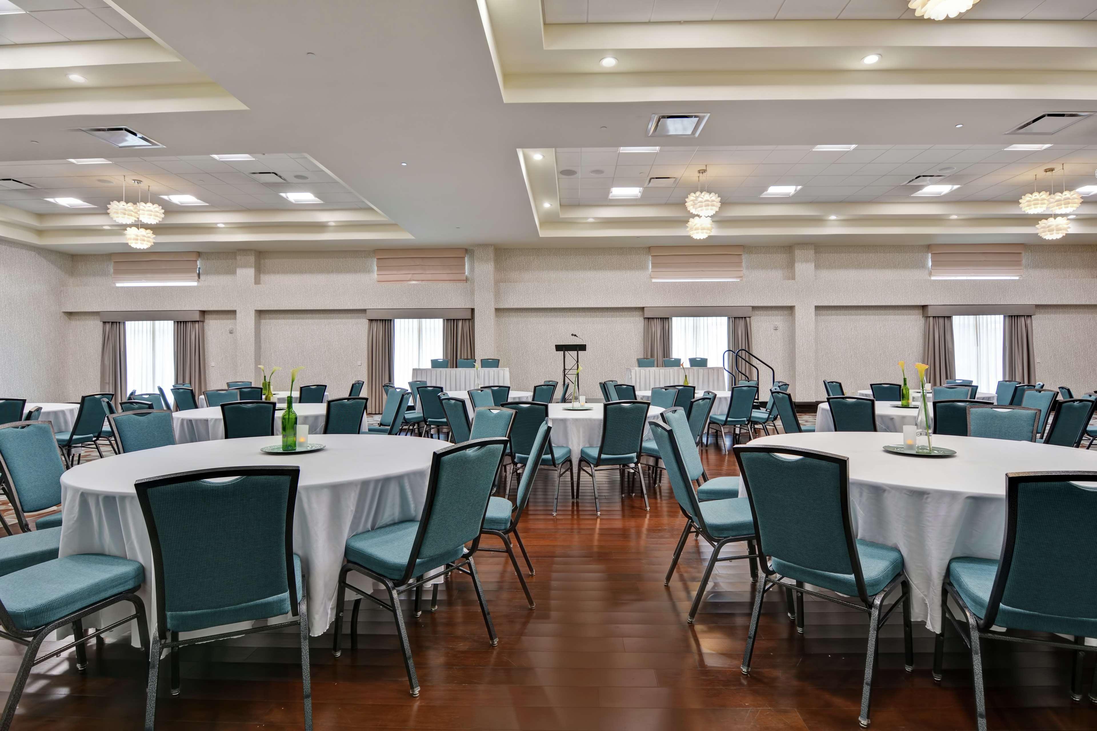 Hilton Garden Inn And Fayetteville Convention Center Eksteriør bilde